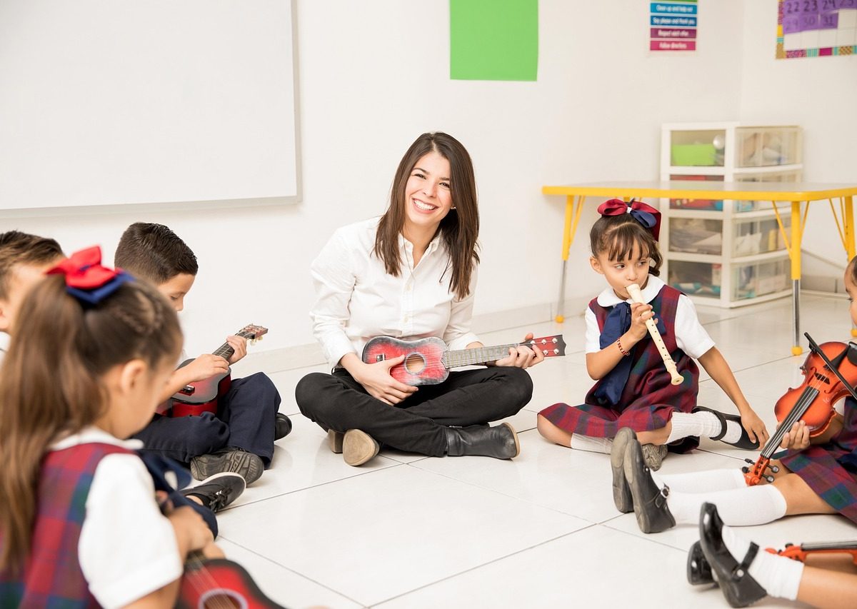 Choisir une école maternelle proche et adaptée