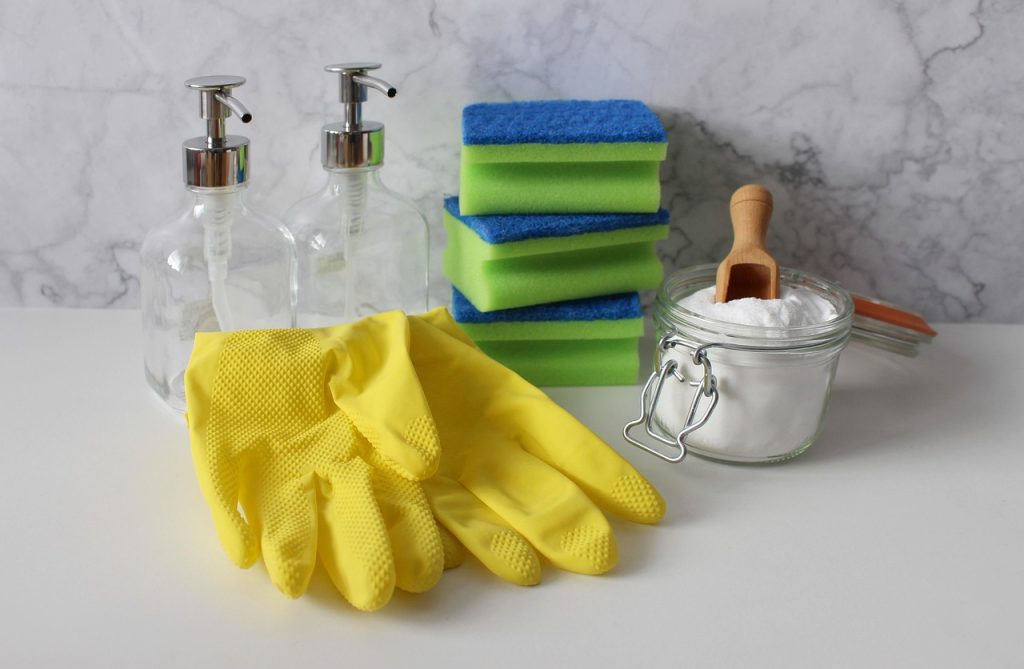 7 produits ménagers économiques et efficaces pour la maison