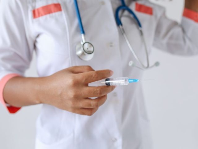 Vaccination annuelle contre la grippe : obligation pour les soignants dès 2026