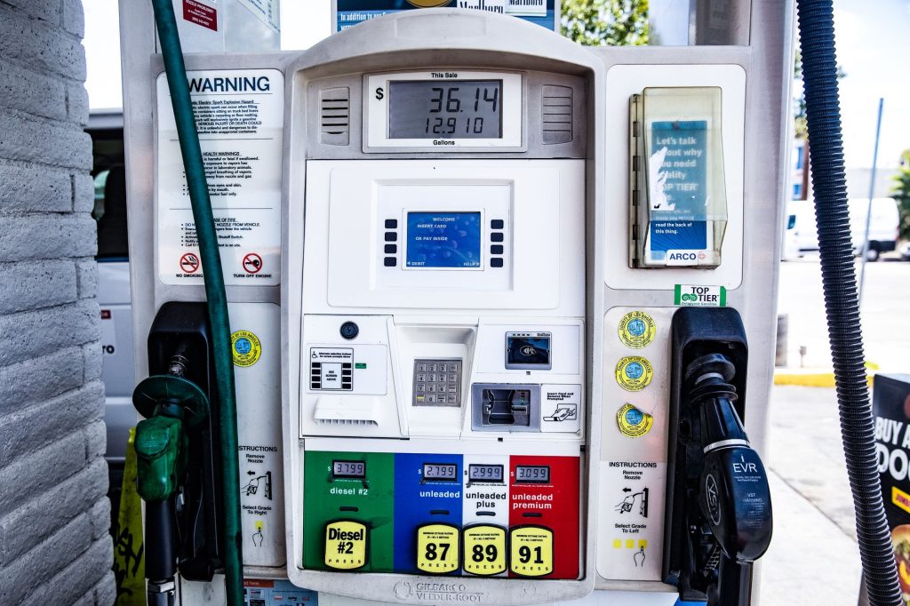 Redistribution de la TVA sur le carburant : quel impact sur votre budget en 2027 ?