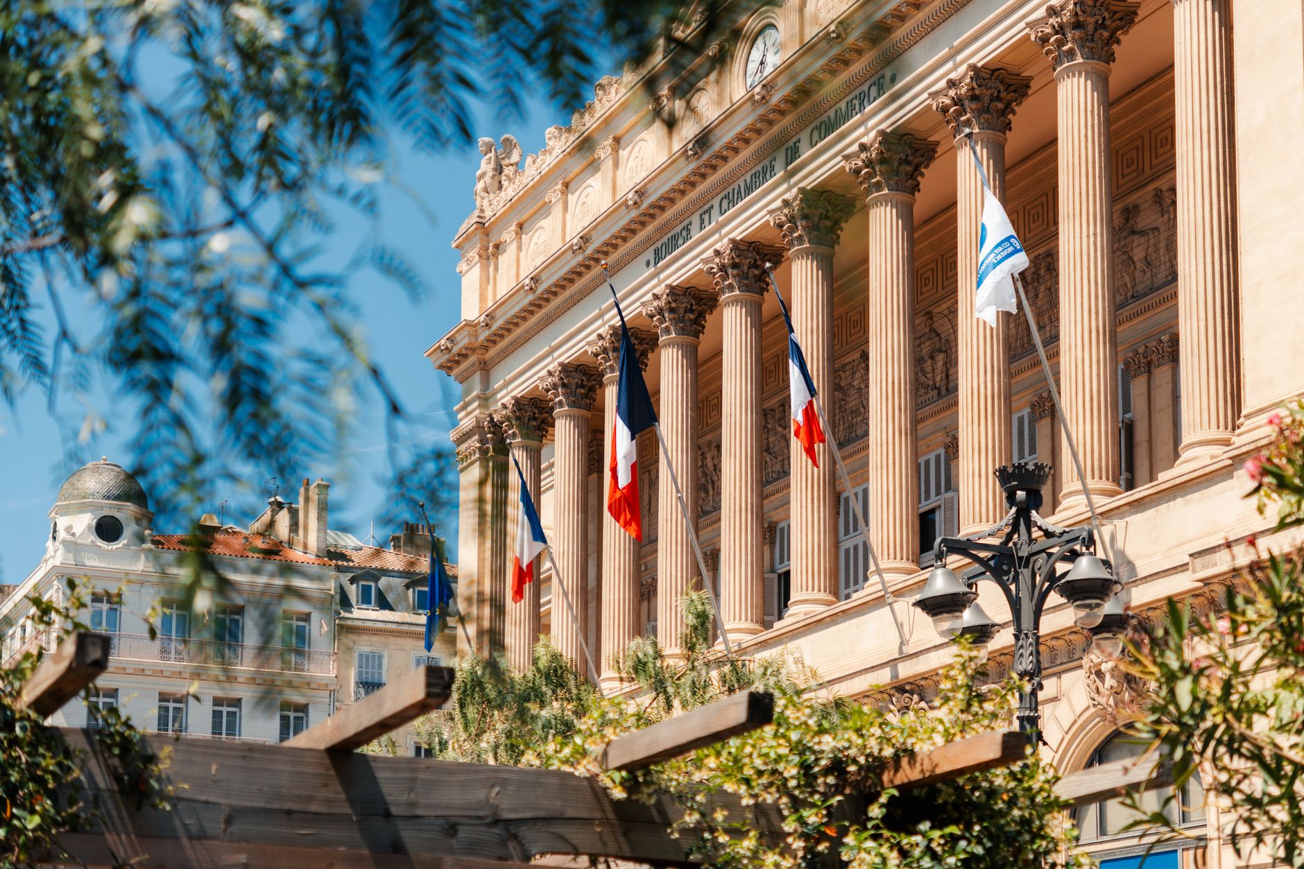 Familles à l'épreuve du budget 2027 : sacrifices inévitables face à l'inflation