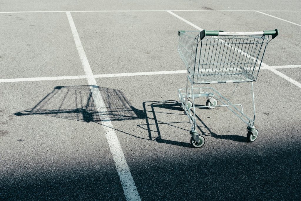 Depuis l&rsquo;étude, 60 % des Français repoussent leurs achats : que faire ?